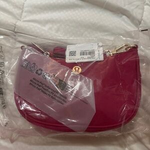 Lululemon City Essentials Mini Shoulder Bag